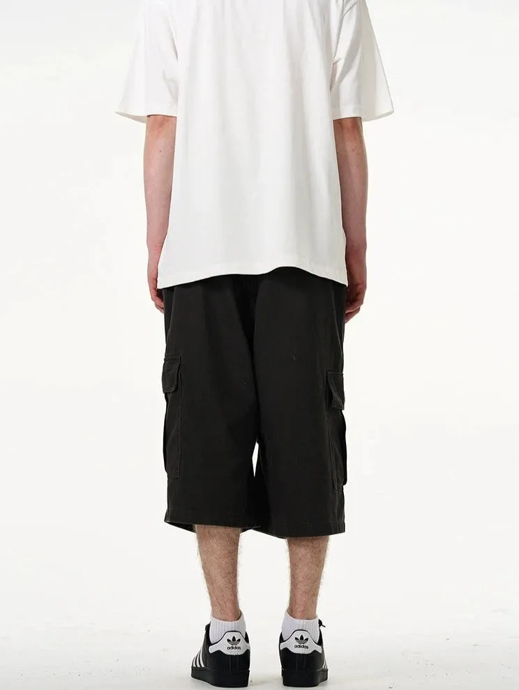 Cargo Pocket Knee-Length Capri Shorts