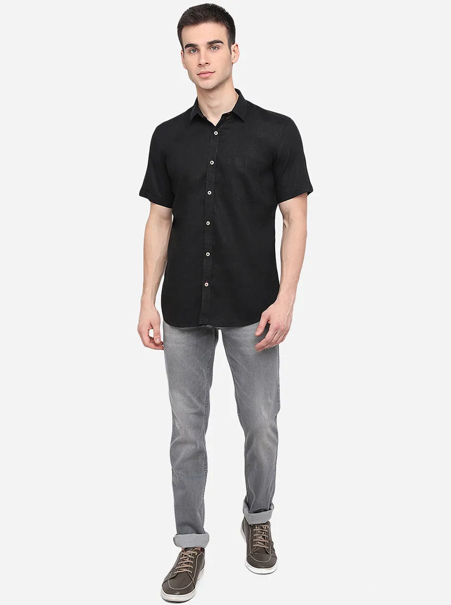 Jet Black Solid Slim Fit Semi Casual Shirt | JadeBlue