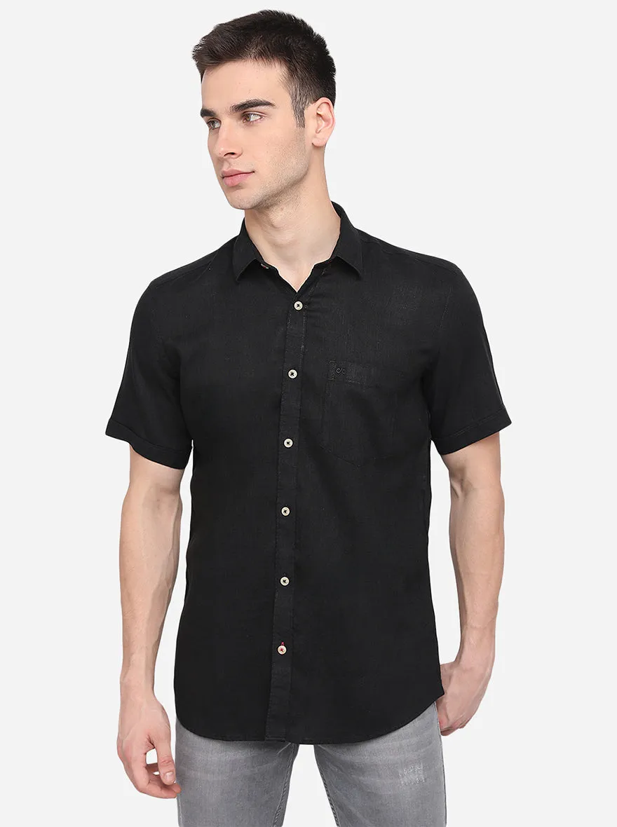 Jet Black Solid Slim Fit Semi Casual Shirt | JadeBlue