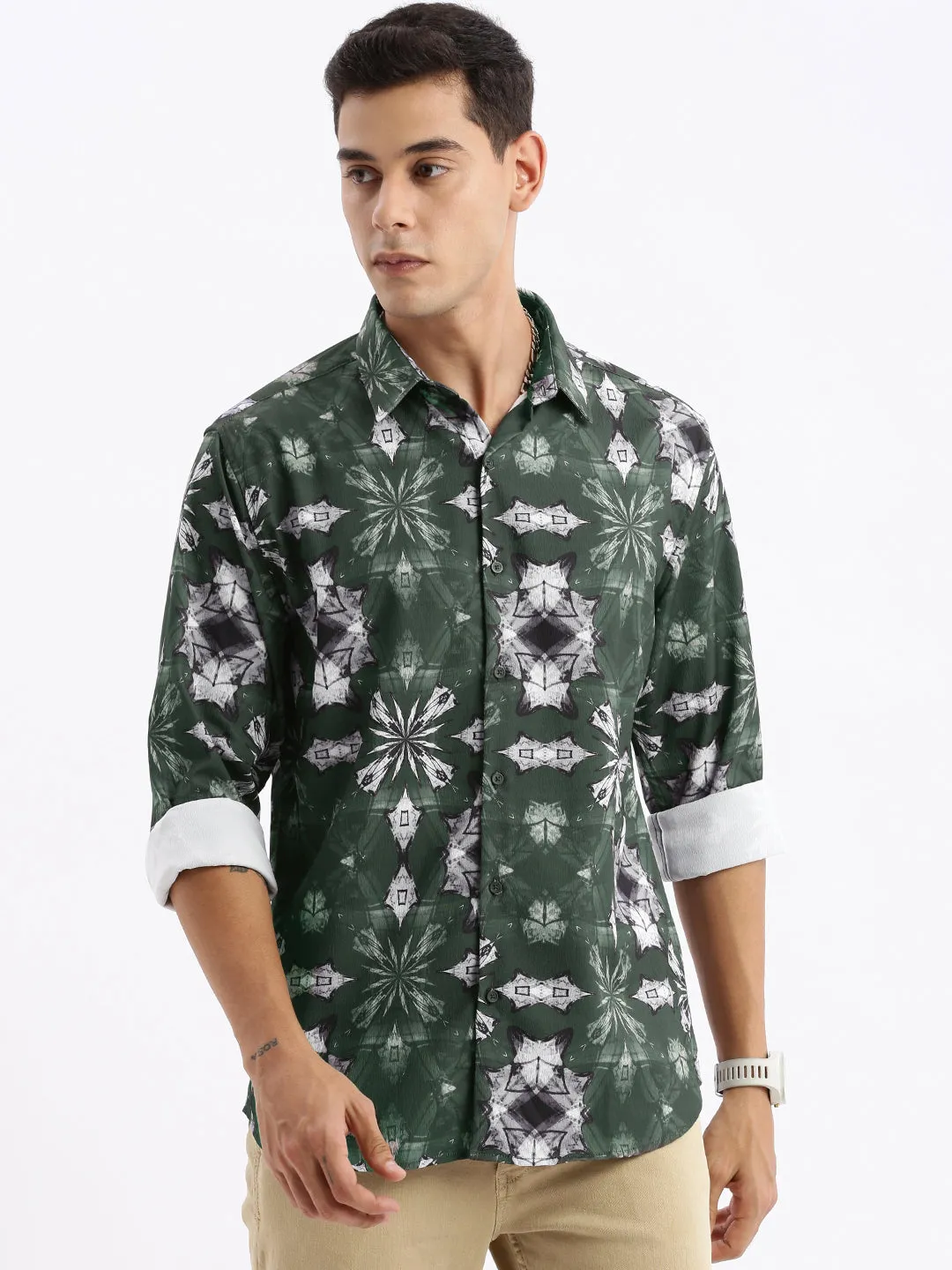 Men Spread Collar Abstract Slim Fit Green Shirt